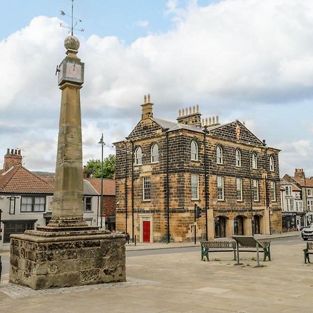 Guisborough Town Hall Luaran gambar