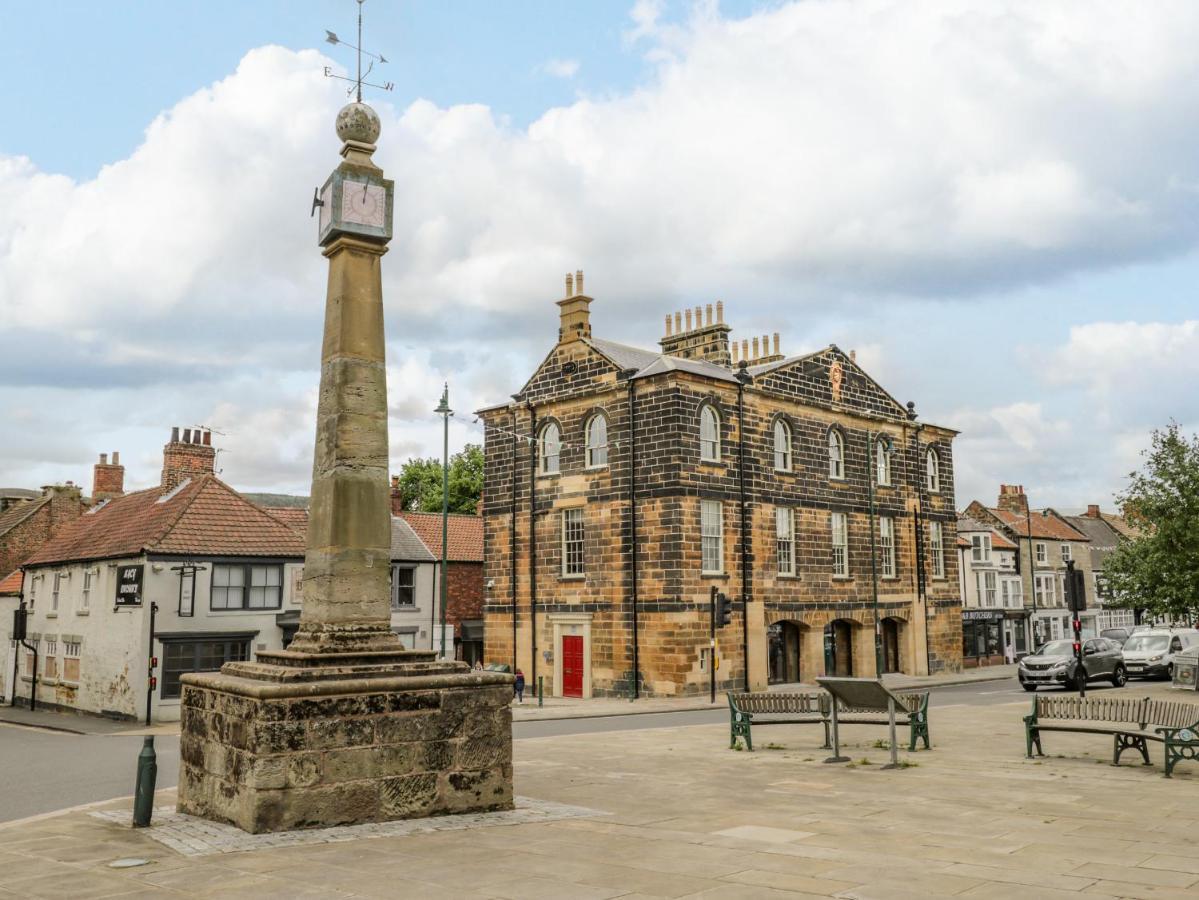 Guisborough Town Hall Luaran gambar